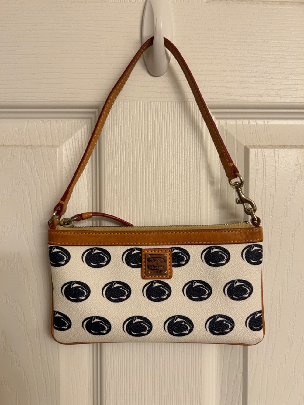 Penn State Dooney & Bourke White Blue Leather Wristlet Nittany Lion Logo